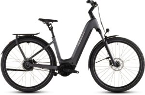 Cube Kathmandu Hybrid Comfort Pro 800 slabgrey´n´black Easy Entry