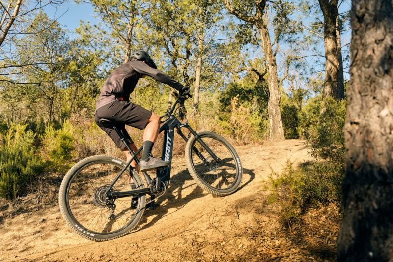 Giant Fathom E+ 2 Gunmetal Black – Bild 7
